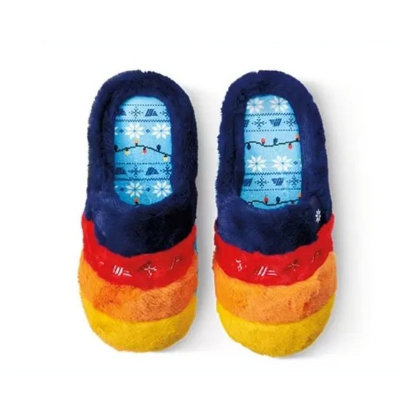 ALDI GEAR SZ LADIES 5/6 WINTER COLLECTION 2023 Multi Stripe Slippers - Picture 1 of 2